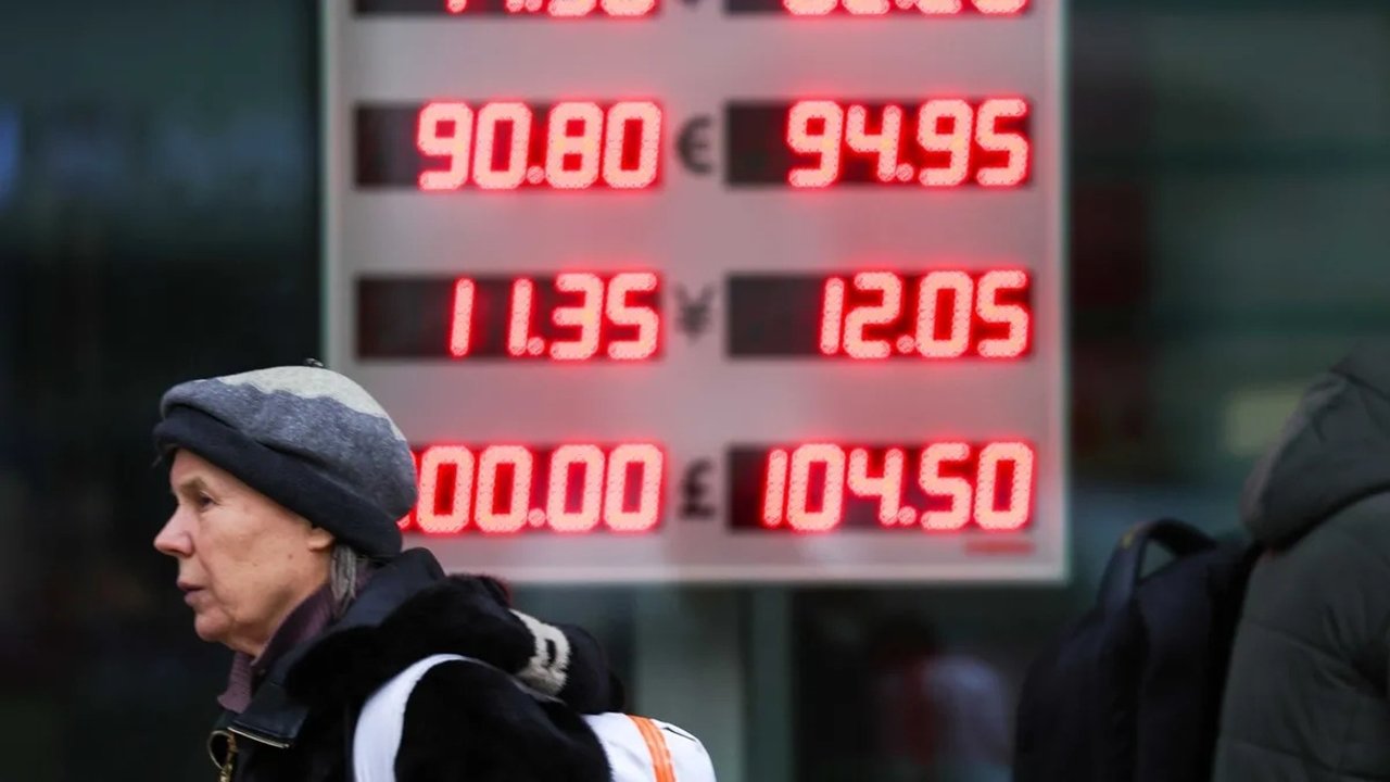 Ateşkes Piyasaları Coşturdu: Petrol Çakıldı