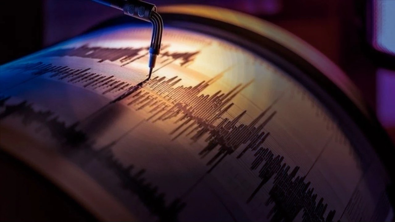 Deprem Fırtınası Akdeniz Peş Peşe Sallanıyor 2