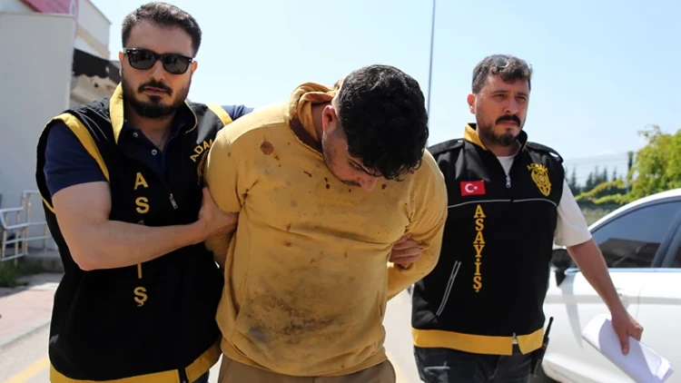 Adana’da İhbar Üzerine Giden Polisi Tabancayla Vurarak Yaraladı
