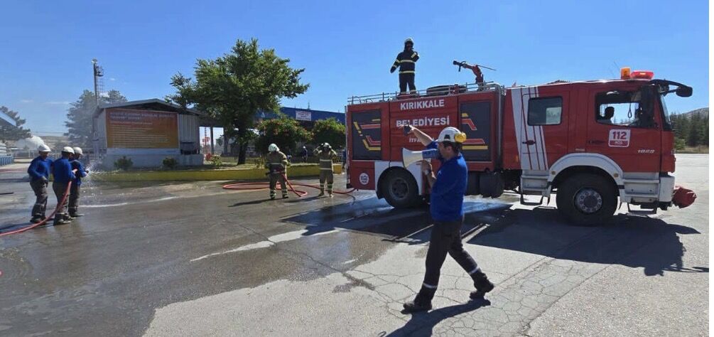 Tüpraş’ta sirenler çaldı! Ekipler harekete geçti