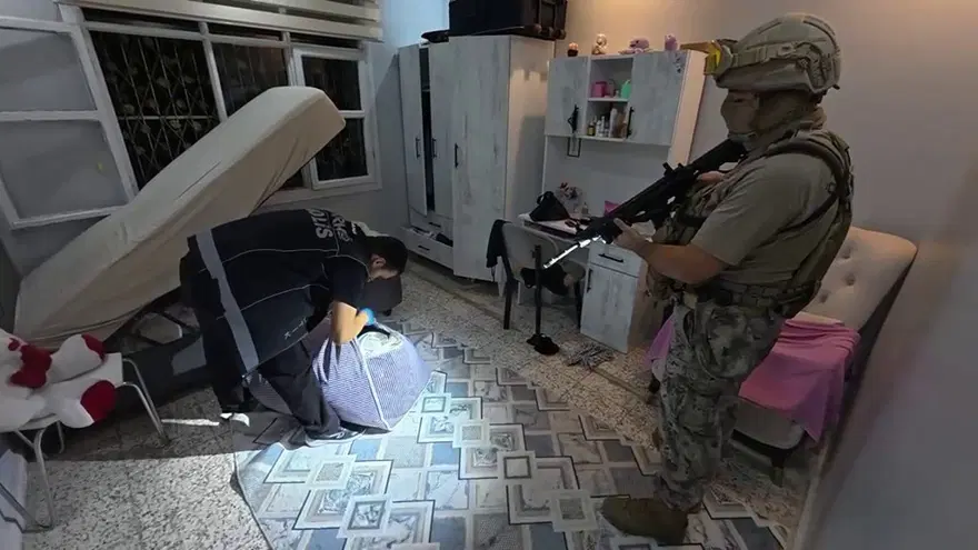 Adana Merkezli 11 İlde “Şimşekler Suç Örgütü” Operasyonu: 64 Şüpheli Gözaltında