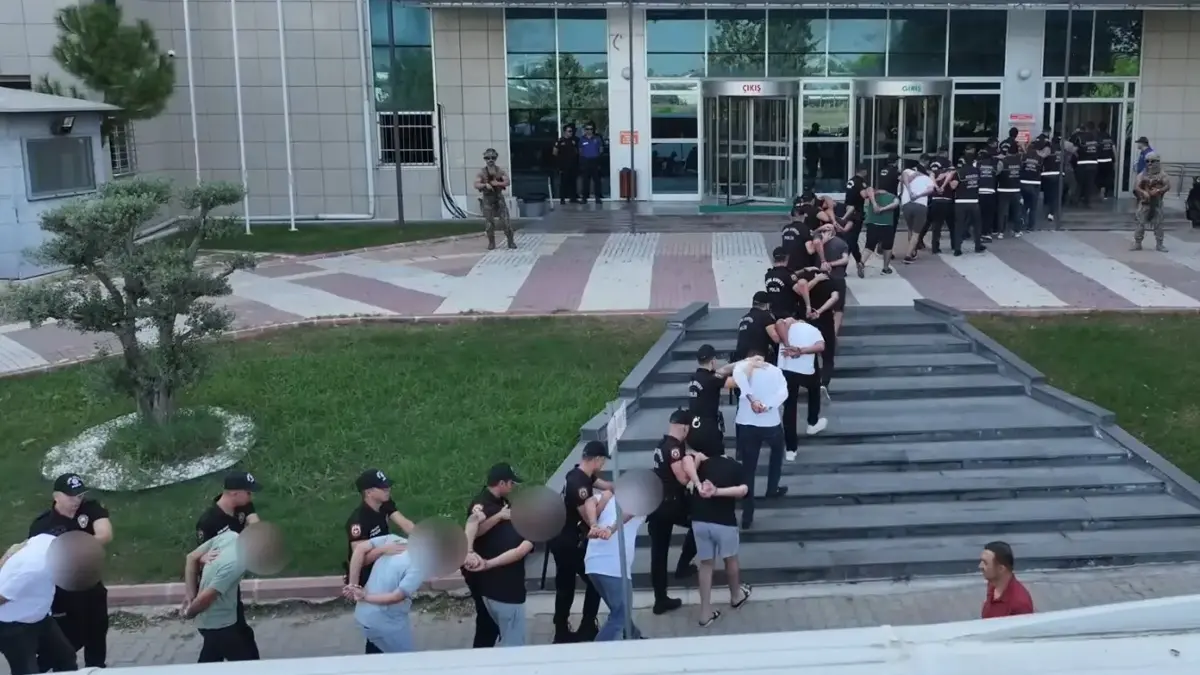 Ceyhan’da Suç Örgütlerine Yönelik Operasyon: 51 Şüpheli Tutuklandı