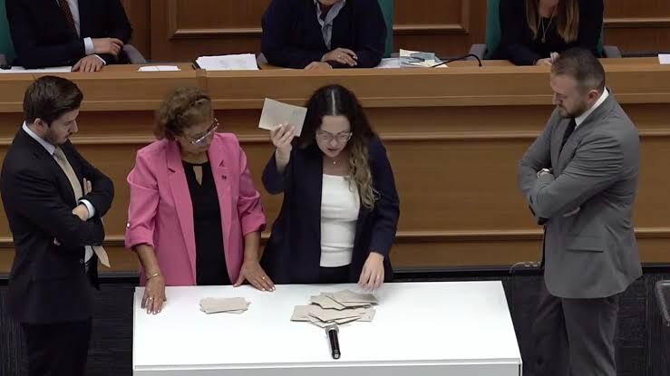 Üsküdar Belediyesi’nde Başkan Vekili Seçimi Tamamlandı: Dündar Ziya Gültekin Kazandı