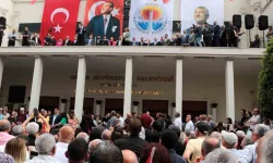 Adana'da Tekrar Seçilen Zeydan Karalar, Seçim Zaferini Takiben Mazbatasını Resmen Aldı