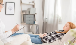 Bağımlılık Tedavisinde Profesyonel Destek: Girne Psikolog Hizmetleriyle Yeniden Kontrolü Ele Alın