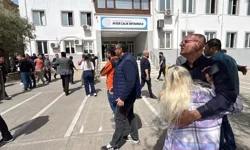 Maraş’ta Ortaokulda Silahlı Saldırı: 9 Kişi Yaşamını Yitirdi, Yaralılar Var