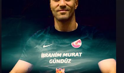 İbrahim Murat Gündüz’ün Desteklediği Milli Boksör Kenan Güzel, Van’daki Maçta İranlı Rakibini Nakavt Etti