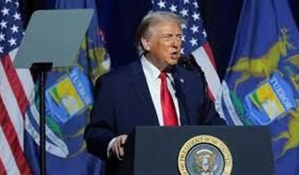 Trump’ın İran Resti Küresel Gündemin Zirvesinde: ABD Saldırıya Hazırlanıyor mu?