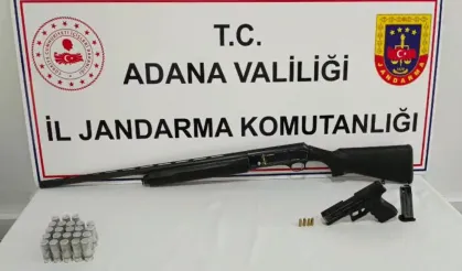 Adana'da Ruhsatsız Silah Operasyonu: 5 Silah Ele Geçirildi, 4 Şüpheli Gözaltında
