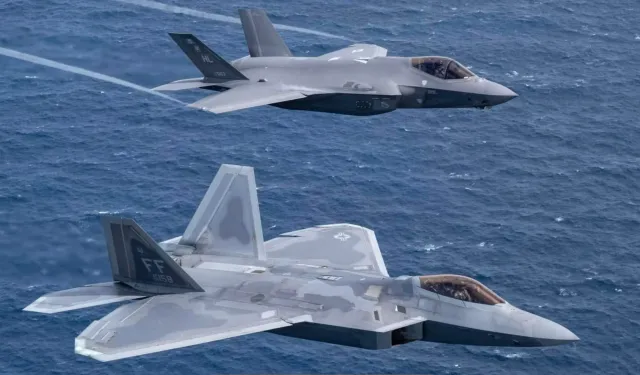 F-22 Raptor Savaş Uçakları Orta Doğu'da