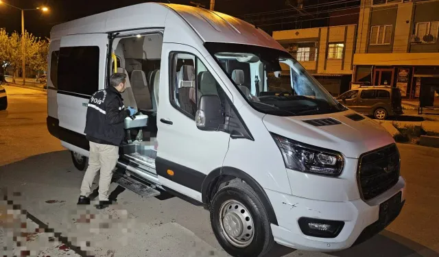 Adana'da Korkunç Olay: İş Arkadaşını Boynundan Bıçakladı