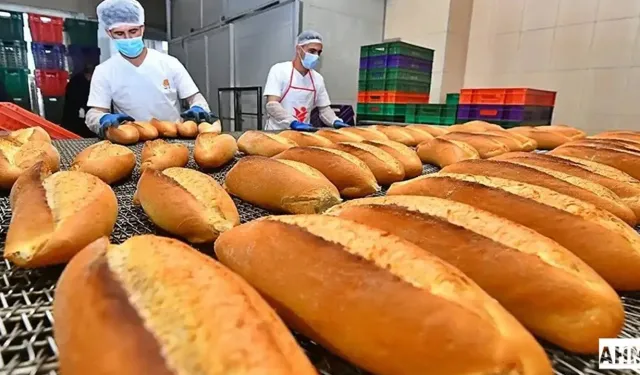 Adana’da Halk Ekmeğe Zam: 200 Gram Somun 10 TL Oldu