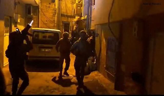 Adana’da “Bayğaralar” Operasyonu: 10 İlde Eş Zamanlı Baskın, 106 Şüpheli Gözaltında