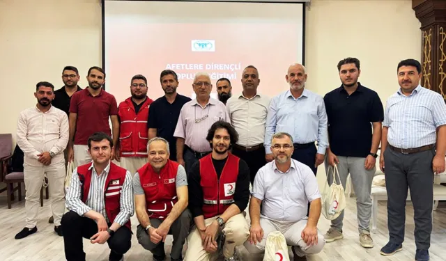 Adana’da “Toplum Liderlerinin Teşkilatlandırılması” Projesi: Din Görevlilerine Afet Bilinci Eğitimi