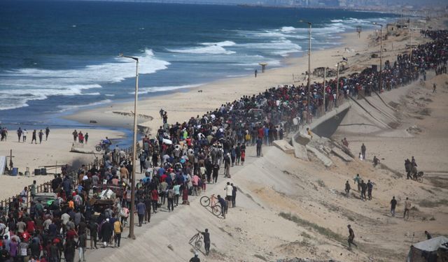 Gazze’de Tarihi Ateşkes: İsrail Çekiliyor, Filistinliler Evlerine Dönüyor