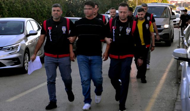 Adana’da Parkta 3 Lise Öğrencisine Saldırı: 6 Şüpheliden 1’i Tutuklandı