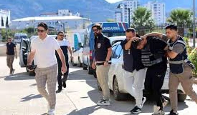 Adana’da Düğün Yemeğinde Kanlı Kavga: 1 Ölü, 1 Yaralı