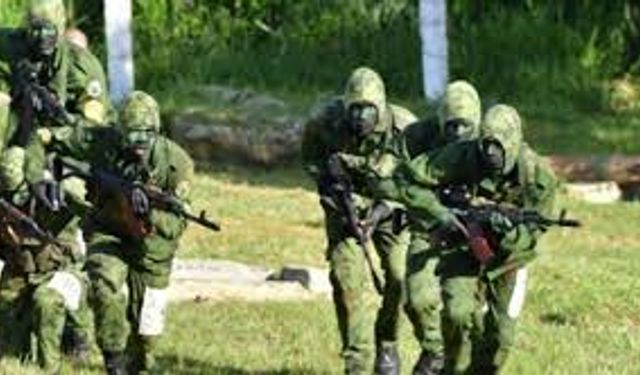 Maduro Kendi Ordusuna Güvenmedi Mi?