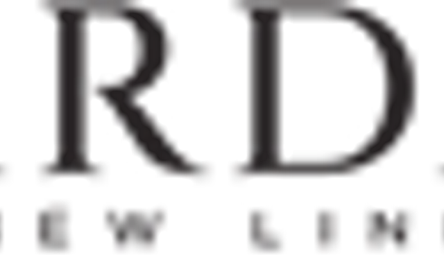 Özel Günlerin Işıltısı: Davet & Mezuniyet Abiye Elbiseleri ile Unutulmaz Stil