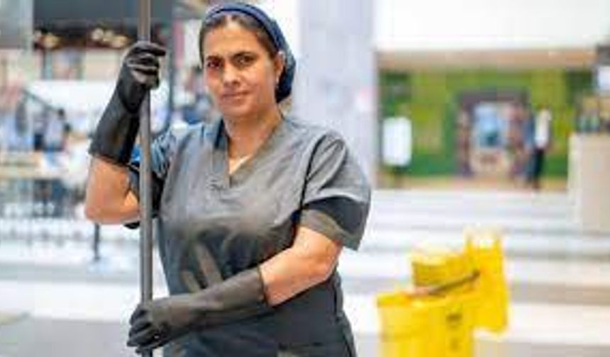 Sağlık Bakanlığı Temizlik Görevlisi Maaşları 2026 Ne Kadar?