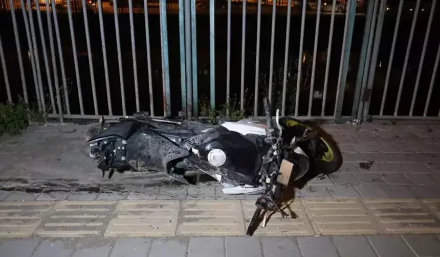 Adana’da Korkunç Motosiklet Kazası: 2 Ölü
