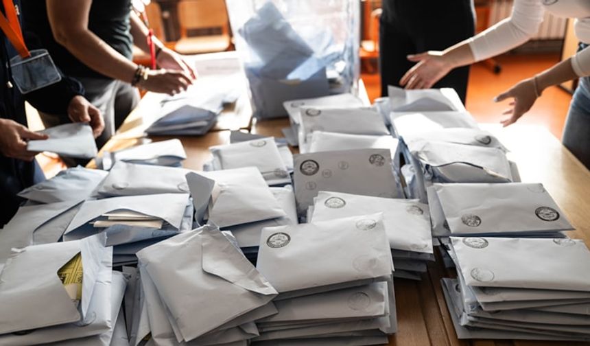 Dikili'de Seçimlerin İptal ve Yeniden Oy Sayımı Talebi