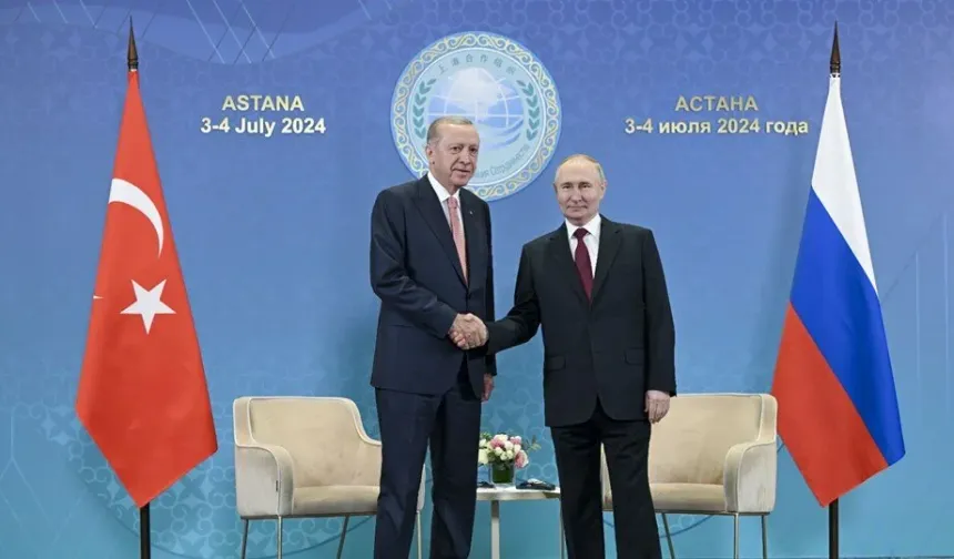Cumhurbaşkanı Erdoğan, Astana'da Rus Lider Putin'le Bir Araya Geldi