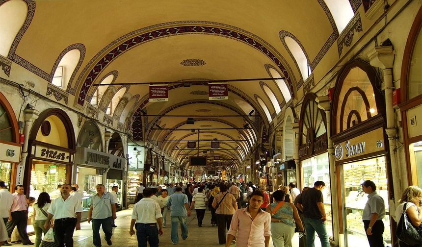 Kapalıçarşı'da İşgaliye Krizi: Esnaf Zam Protestosuna Başladı