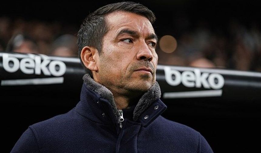 Beşiktaş’ta Giovanni van Bronckhorst Dönemi Sona Erdi: Yeni Teknik Direktör Arayışı Başladı