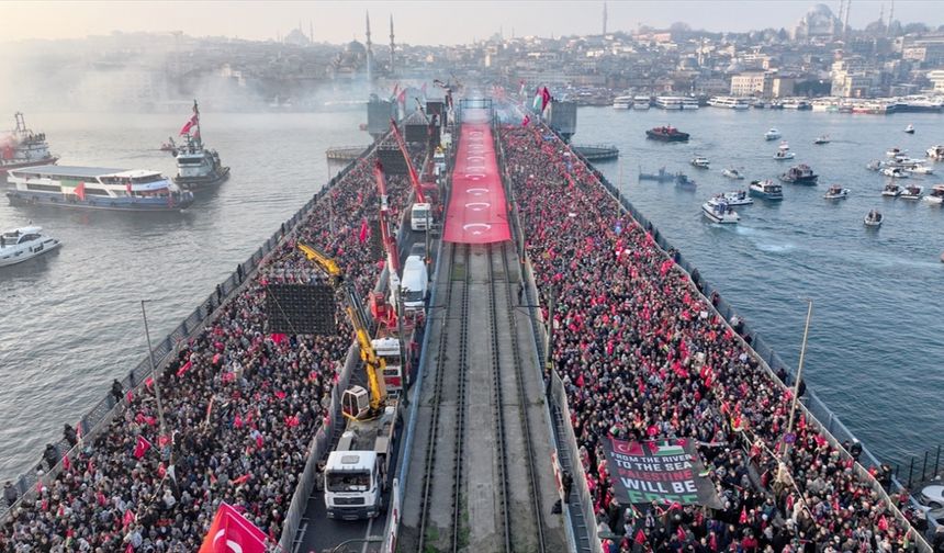 İstanbul'da "Dün Ayasofya, Bugün Emevi, Yarın Aksa" Yürüyüşü