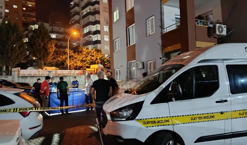 Adana’da Korkunç Olay: Genç Kadını Öldürüp 12. Kattan Atladı