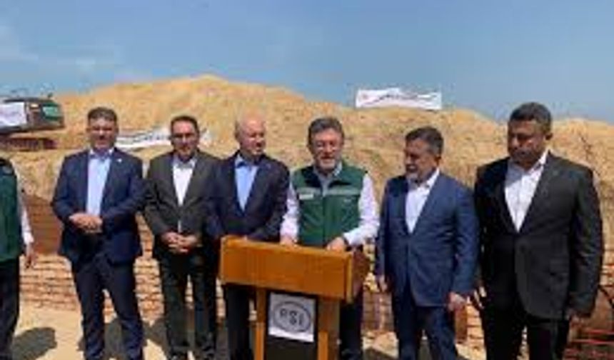 Bakan Yumaklı'dan Adana'da Dev Yatırım Mesajı: Yedigöze Sulama Projesi Türkiye'nin Örnek Modeli Olacak