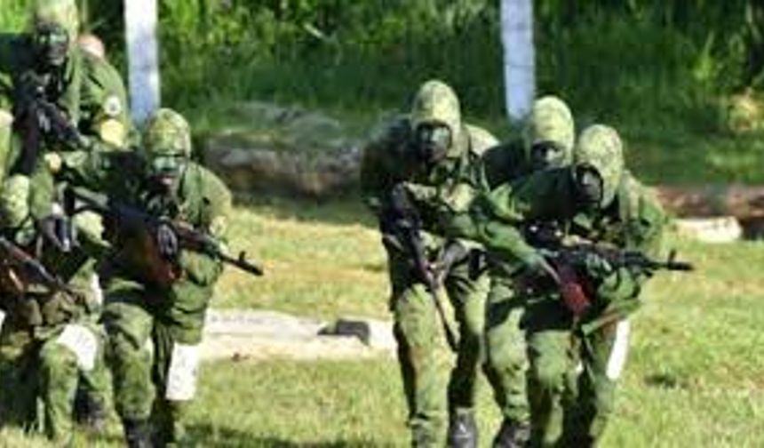 Maduro Kendi Ordusuna Güvenmedi Mi?