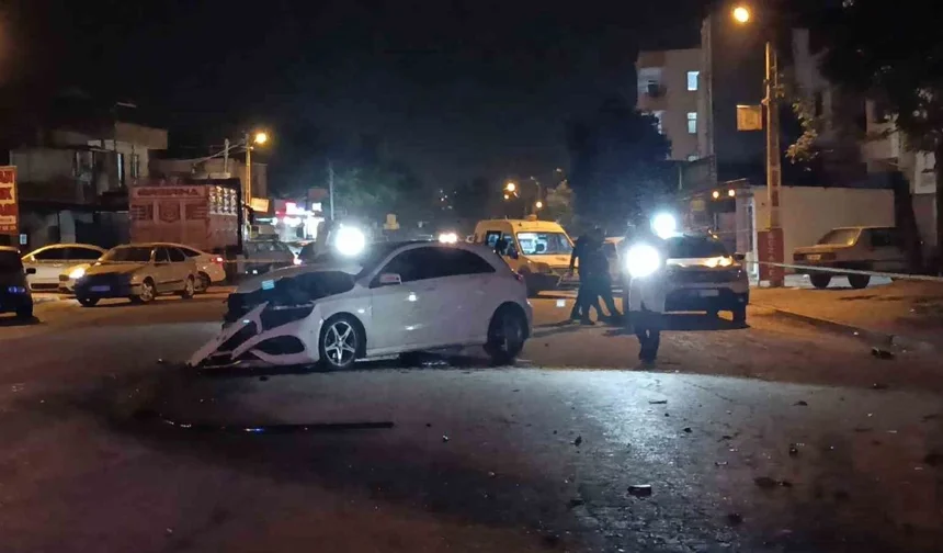 Adana'da Feci Zincirleme Kaza: 1 Kişi Hayatını Kaybetti, 4 Yaralı