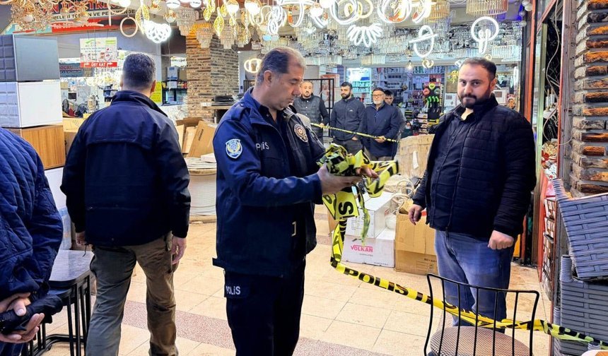 Adana'da Silahlı Saldırı: 1 Kişi Ağır Yaralandı