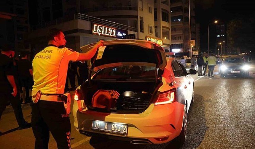 Alkollü Sürücünün Kullandığı Otomobil İle Motosiklet Çarpıştı: Ağır Yaralı Var