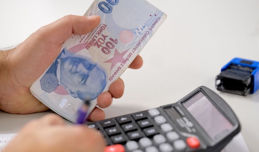 Bütçe Açığı Nisan'da Yükseldi: İlk 4 Ayda Açık 758,8 Milyar TL'ye Ulaştı