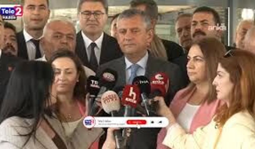 Özgür Özel’den Sert Tepki: Tedbir Kararı Olanlar İl Başkanı Görevden Alamazlar