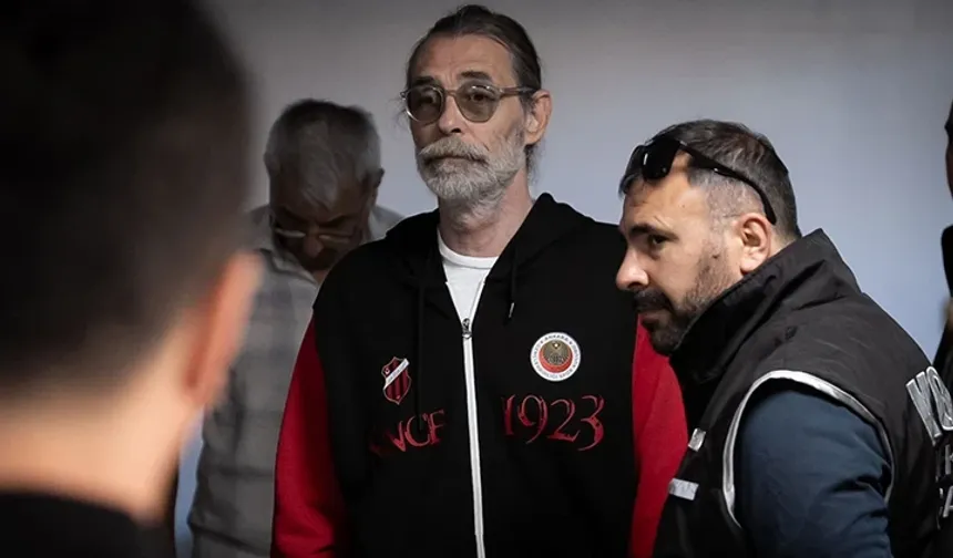 Erdal Beşikçioğlu’ndan Behzat Ç. Sorusuna Yanıt