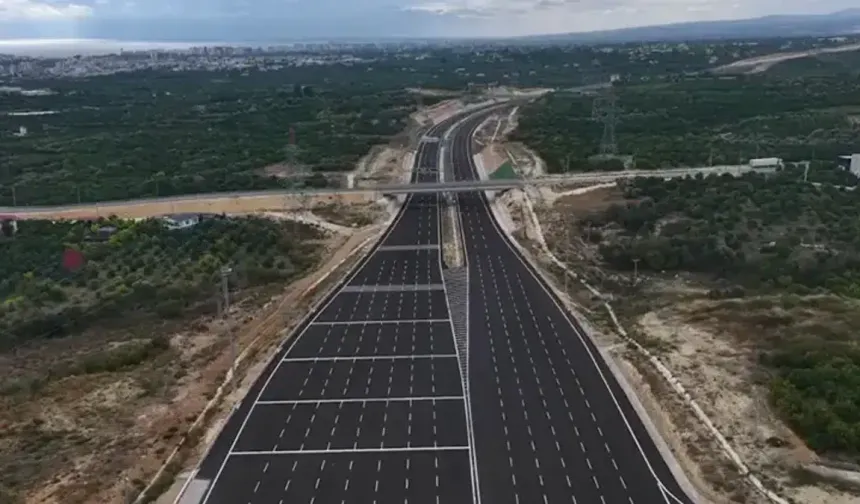 Çukurova Ulaşımında Yeni Dönem: Çeşmeli-Kızkalesi Otoyolu Trafiğe Açıldı